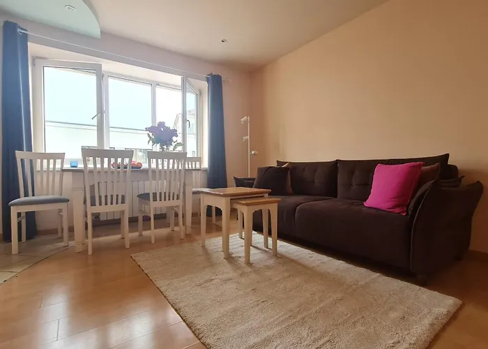 Rehouse, Vilniaus 45 Вильнюс