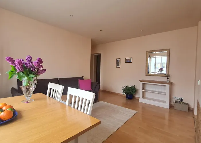 Rehouse, Vilniaus 45 Вильнюс